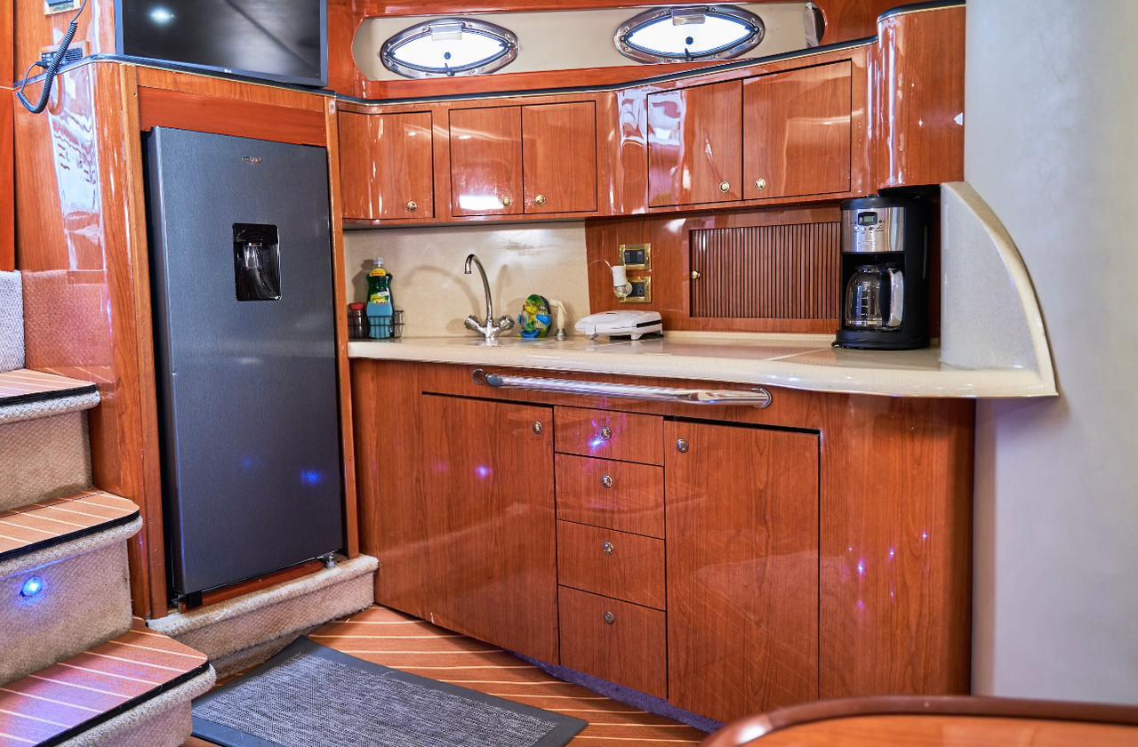 Kitchen holbox rentals yachts Kitchen holbox rentals yachts